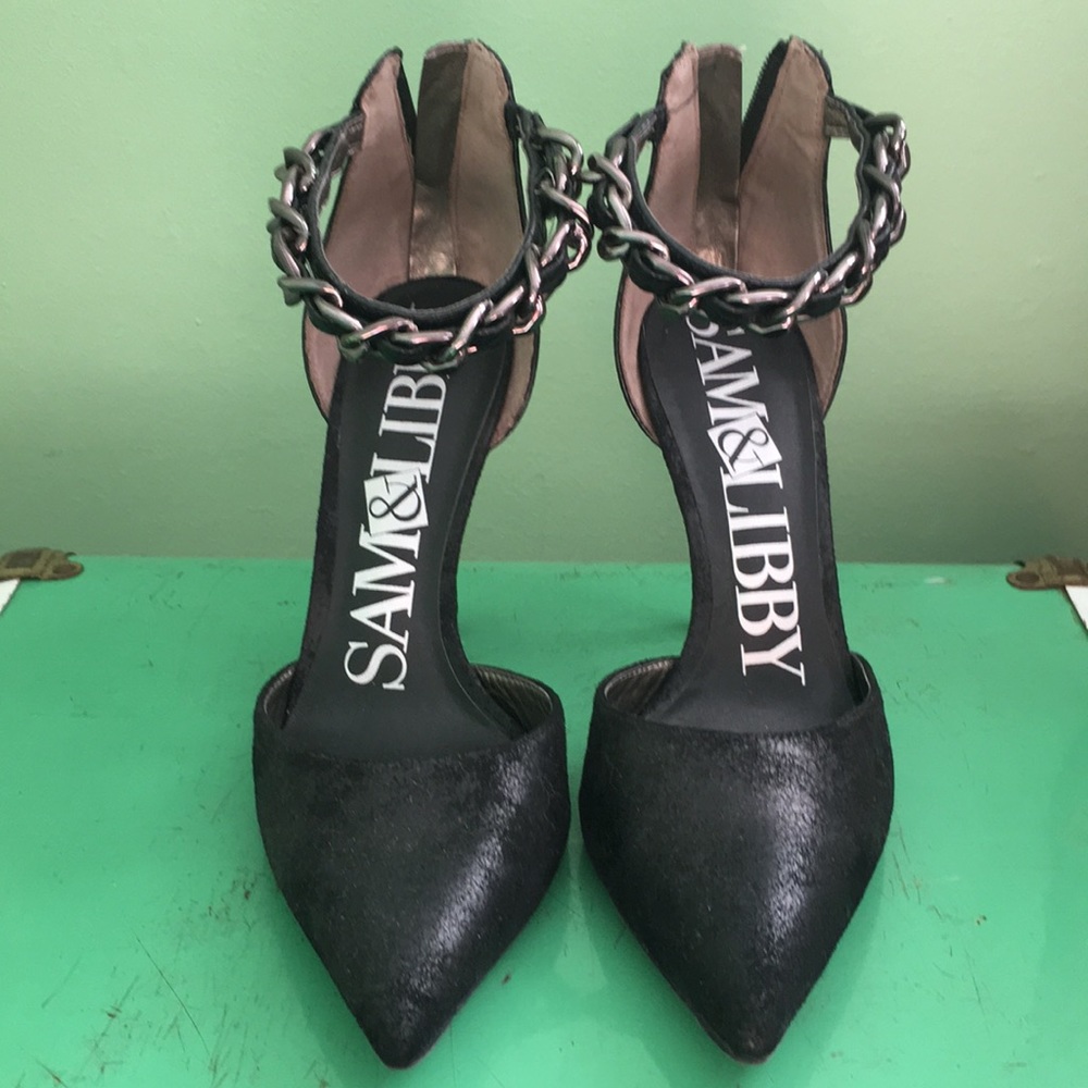 Sam and Libby heels